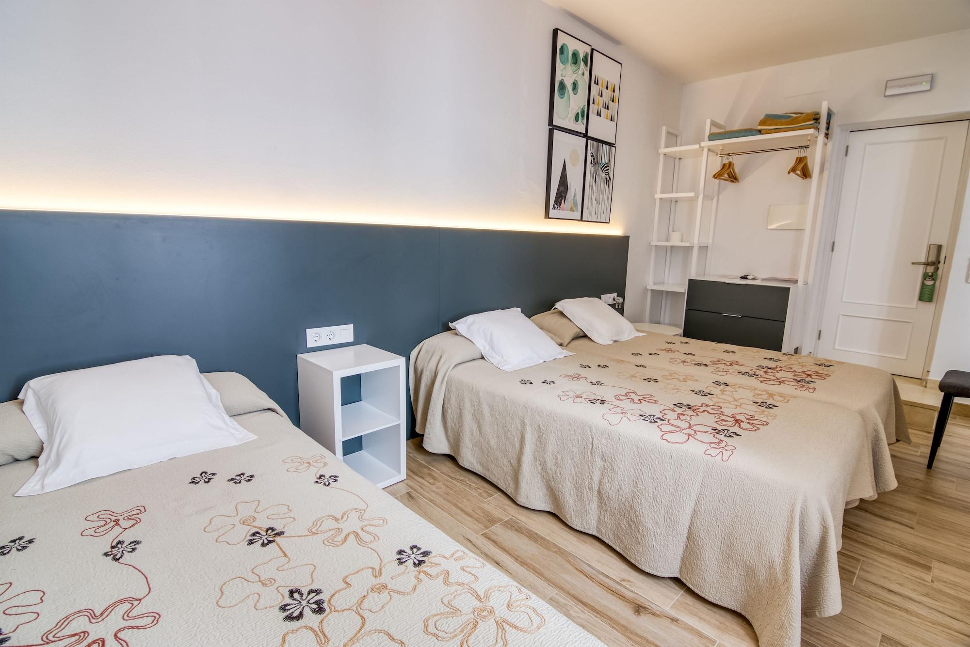 Hostal La Isla Mahón Eksteriør billede