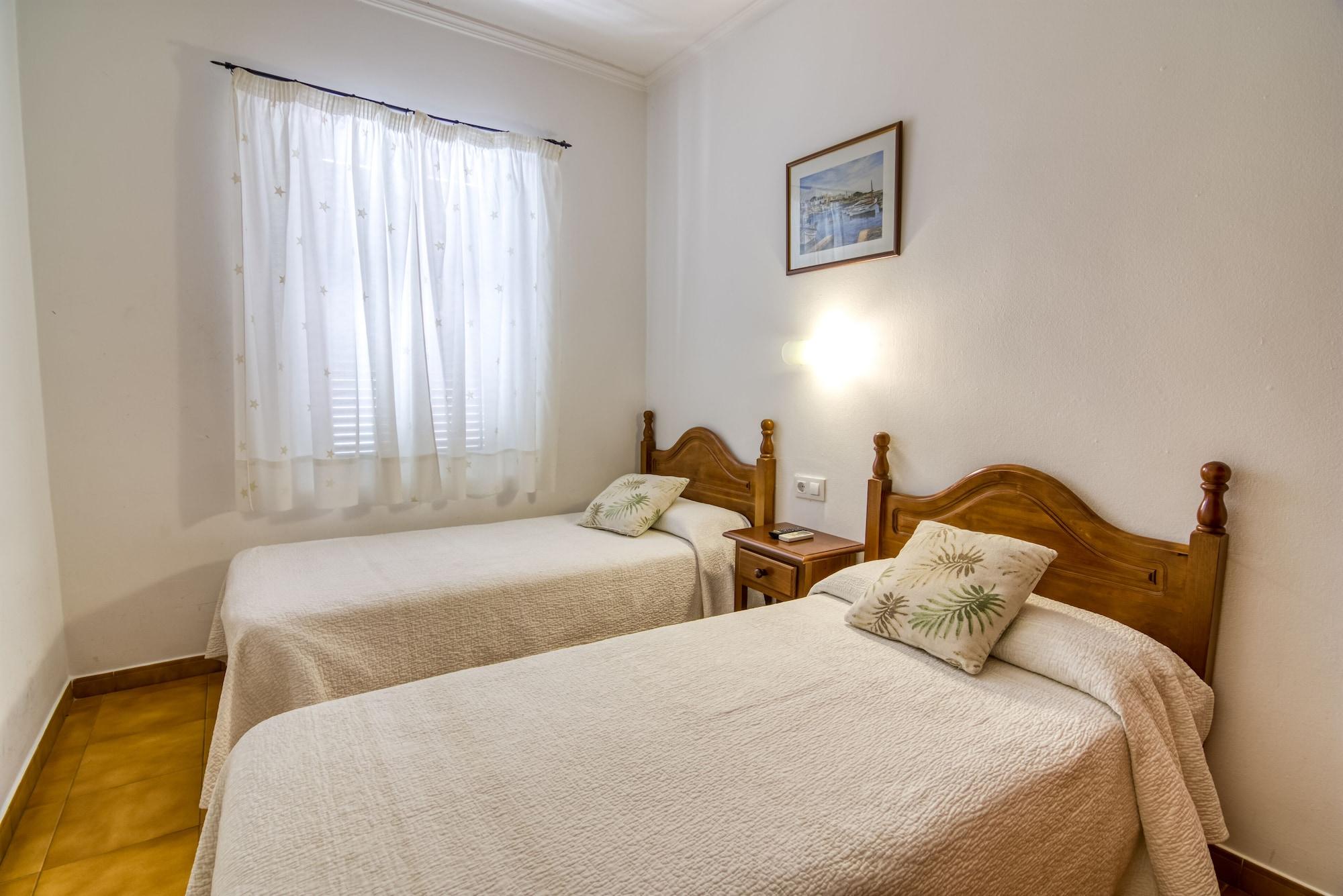 Hostal La Isla Mahón Eksteriør billede