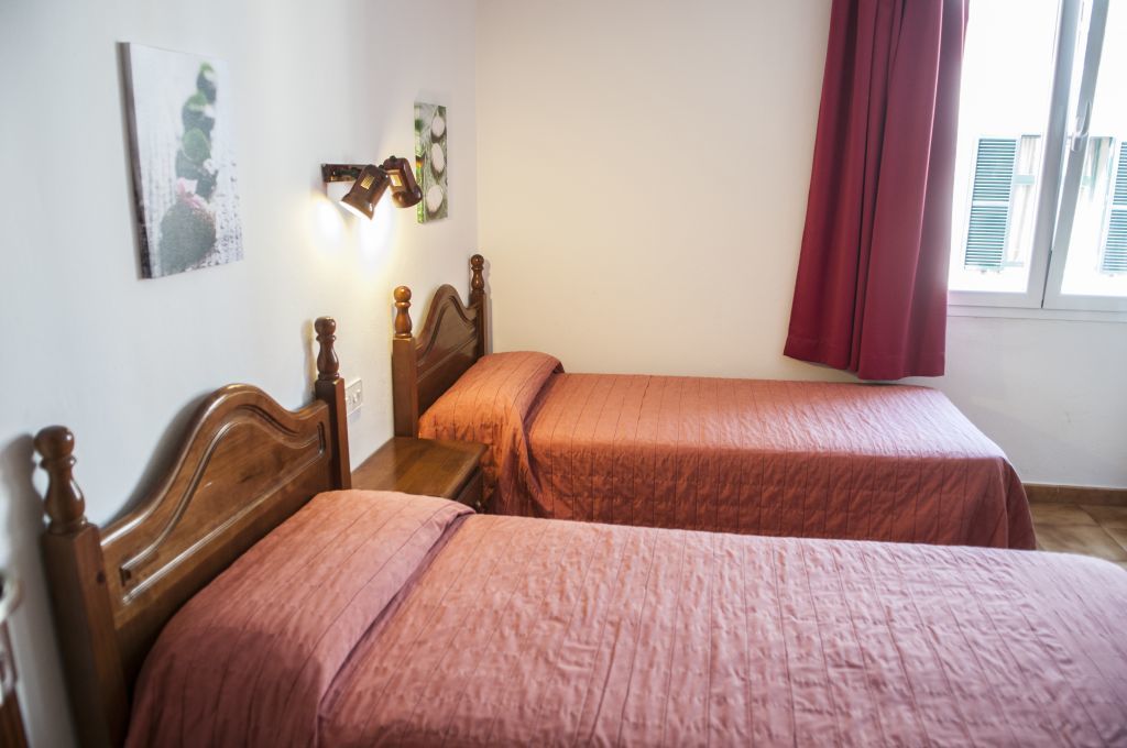 Hostal La Isla Mahón Eksteriør billede