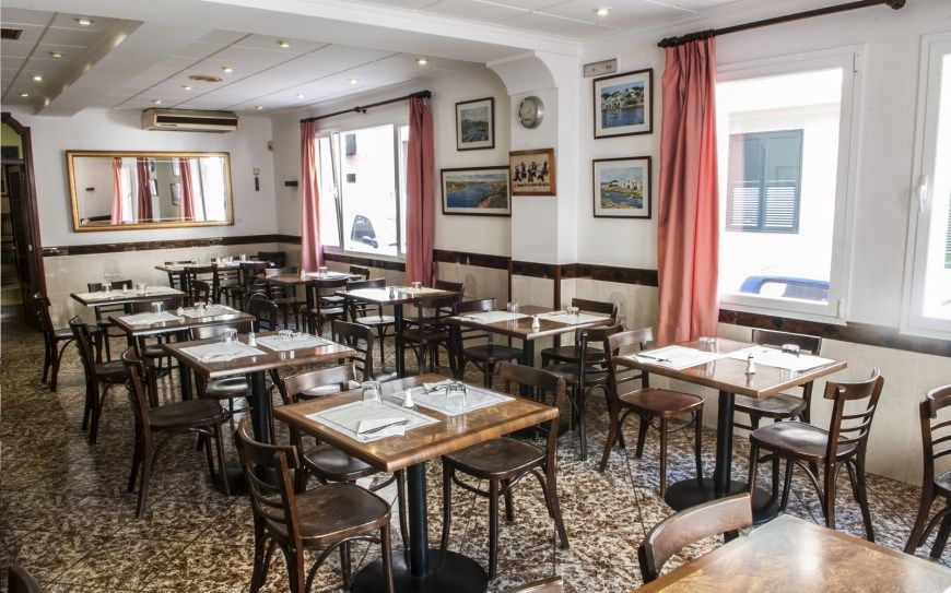 Hostal La Isla Mahón Eksteriør billede